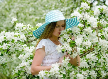 Quand les pommiers fleurissent dans différentes régions de Russie
