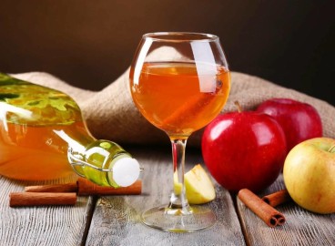 Une liqueur de pomme parfumée pour des soirées envoûtantes