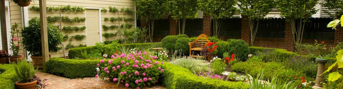 17 idées de bricolage pour votre maison d'été et votre jardin : comment aménager votre espace extérieur de manière originale et esthétique.