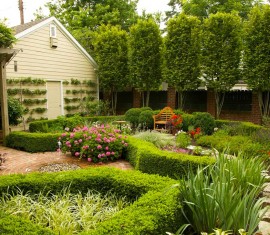 17 idées de bricolage pour votre maison d'été et votre jardin : comment aménager votre espace extérieur de manière originale et esthétique.