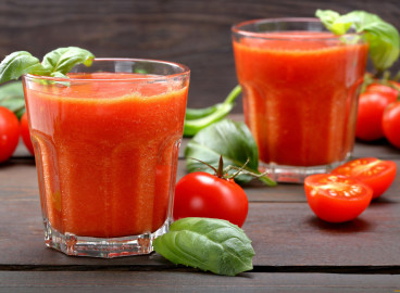 Jus de tomate et de pomme pour l'hiver