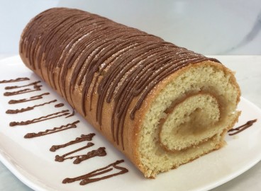 Une recette simple de gâteau roulé aux pommes