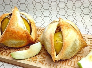 Pommes cuites au four en pâte feuilletée