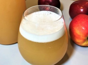 Kvas à base de pommes séchées