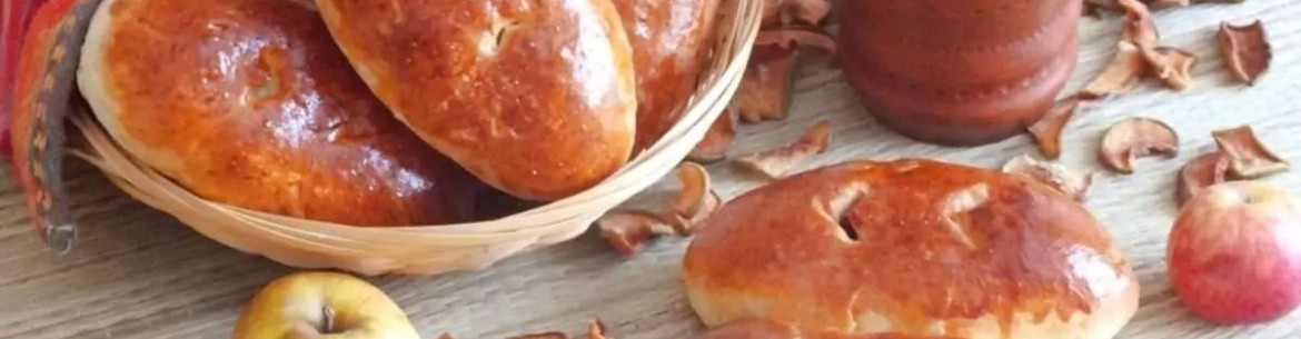 Tartes aux pommes séchées