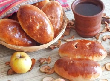 Tartes aux pommes séchées