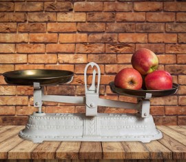 Quel est le poids d'une pomme : moyenne, grosse, petite ?