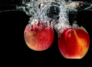 Pourquoi les pommes ne coulent-elles pas ?