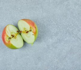 Pourquoi les graines ont-elles germé dans la pomme ?