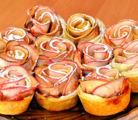 Les roses aux pommes sont incroyablement délicieuses et belles.