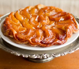 Une tarte tatin aux pommes incroyablement délicieuse