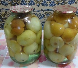 Compote de pommes et de poires pour l'hiver