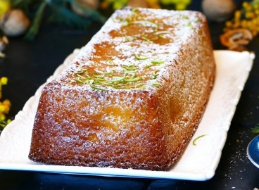 Délicieux gâteau aux pommes cuit au four