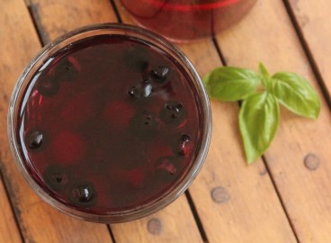 Compote de pommes aux aronias congelés