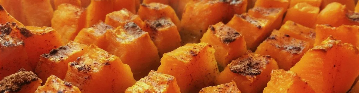 Potiron cuit au four avec du miel et des pommes