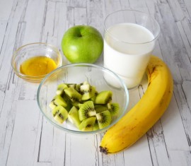Smoothie pomme, banane et kiwi