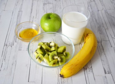 Smoothie pomme, banane et kiwi