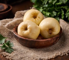 Pommes Antonovka marinées pour l'hiver