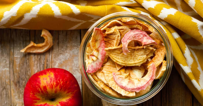 Comment et où conserver les pommes séchées à la maison