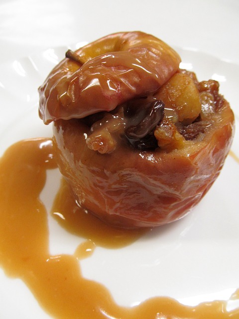 Les bienfaits et les méfaits des pommes cuites. Une analyse complète de leurs propriétés.